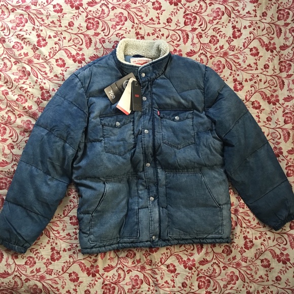 levi's down barstow puffer jacket, Off 